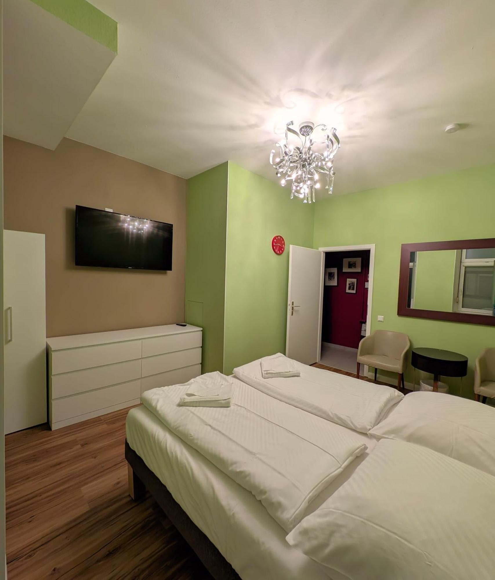 Albert Rooms Берлин Экстерьер фото