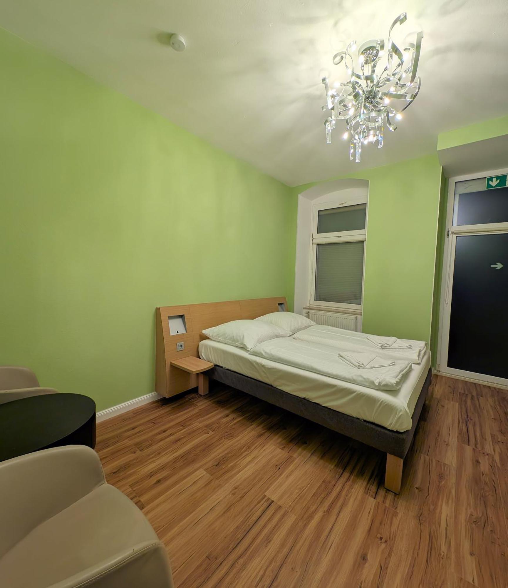 Albert Rooms Берлин Экстерьер фото